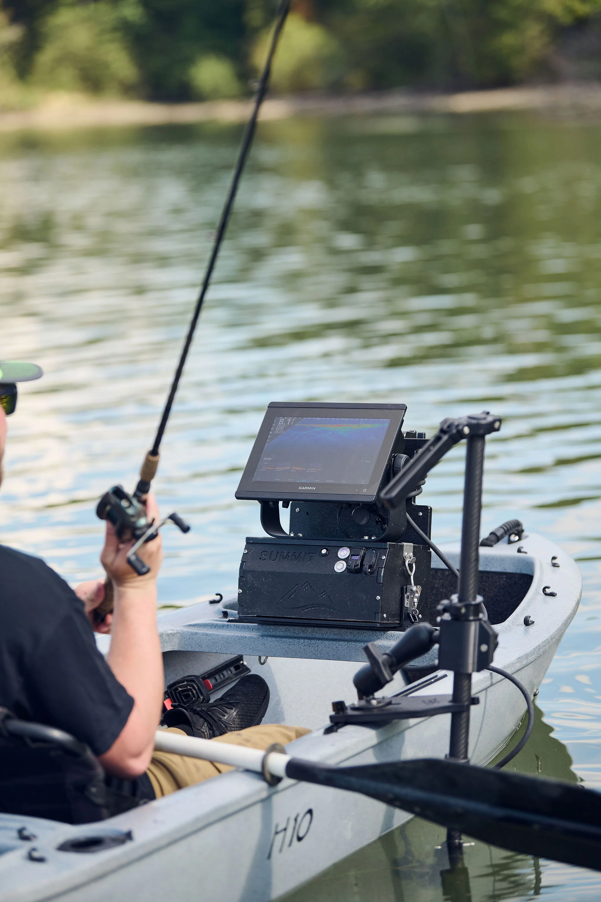Summit Heavy Duty Shuttle For Garmin, Lowrance, and Humminbird - Image 11